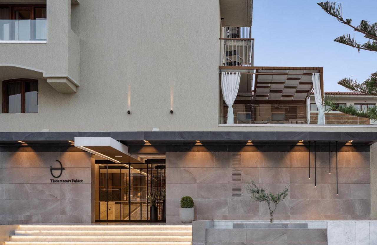 Theartemis Palace Hotel 4*