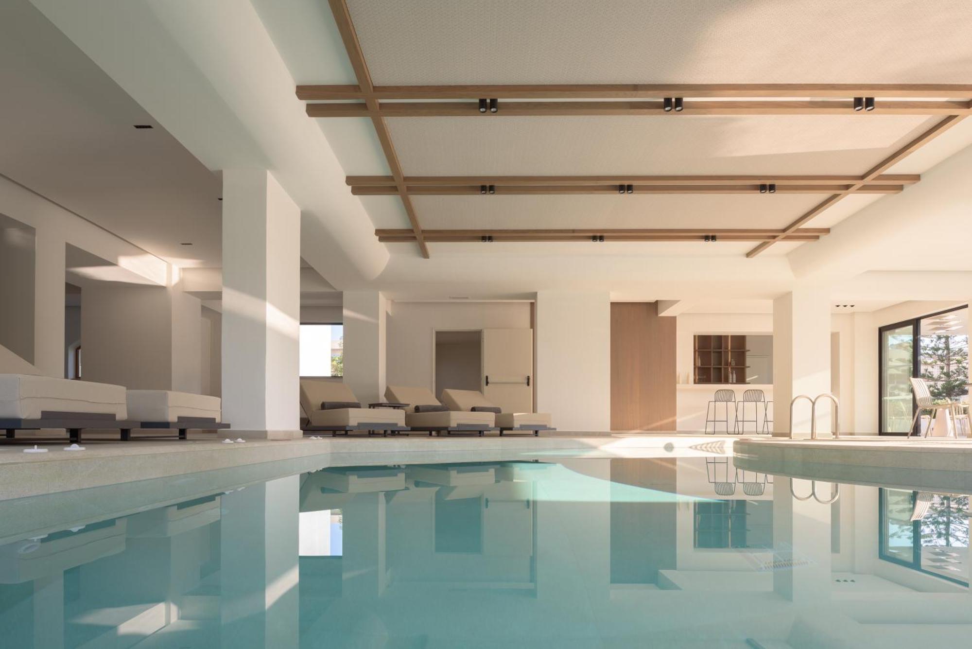 Theartemis Palace Hotel